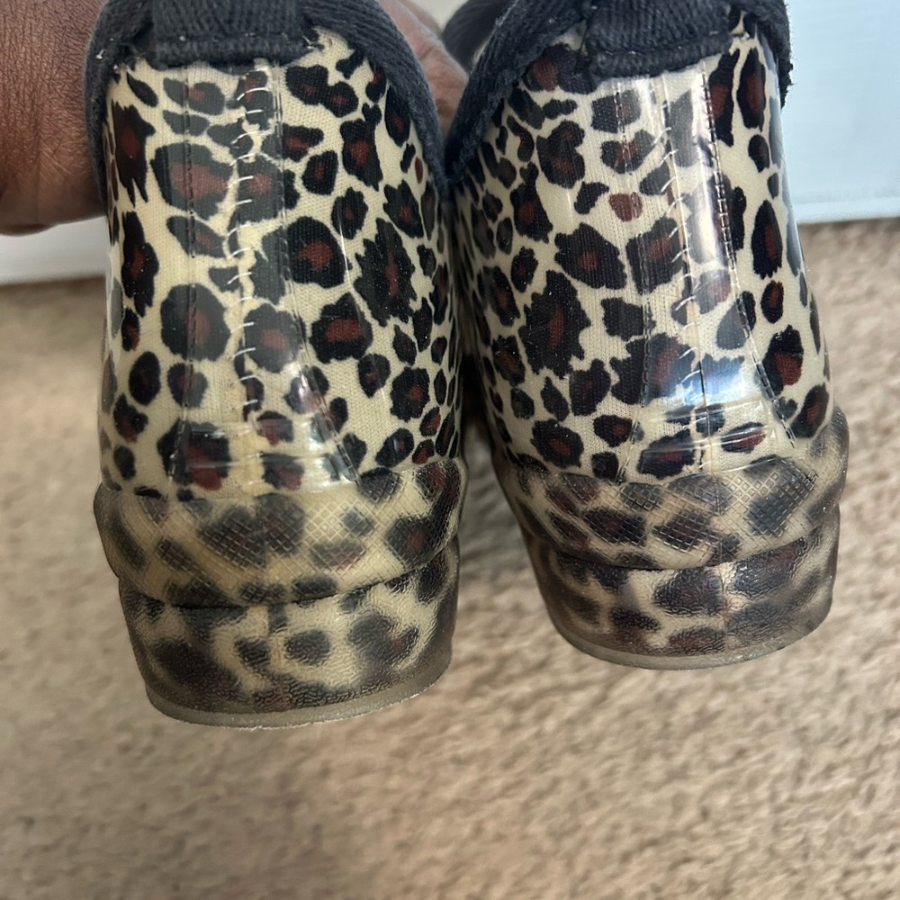 CAPELLI OF NEW YORK Leopard Print Rain Boots - Picture 5 of 10